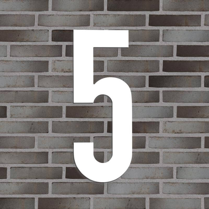 husnummer hvid nr 5.