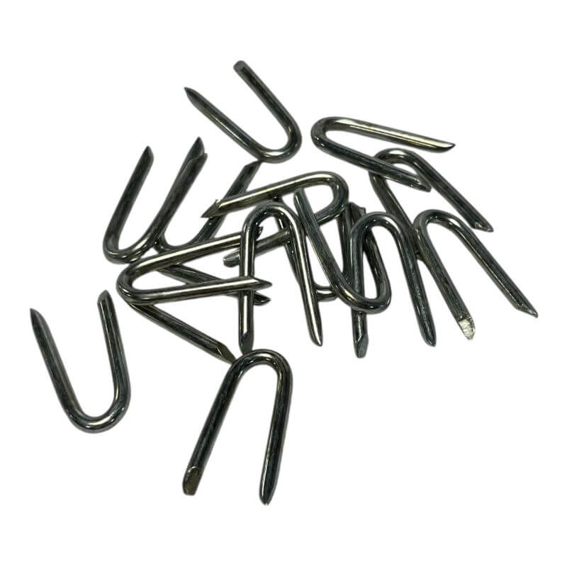 Hegnskrampe galvaniseret 3 x 30 mm, 5 kg (1650 stk)