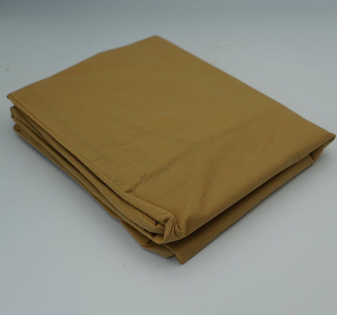 Fleece cover til altankasser, foldede fuglenet i gult stof